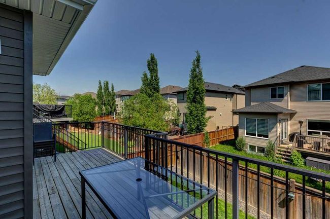 110 Drake Landing Terr, House other with 3 bedrooms, 3 bathrooms and 3 parking in Okotoks AB | Image 29