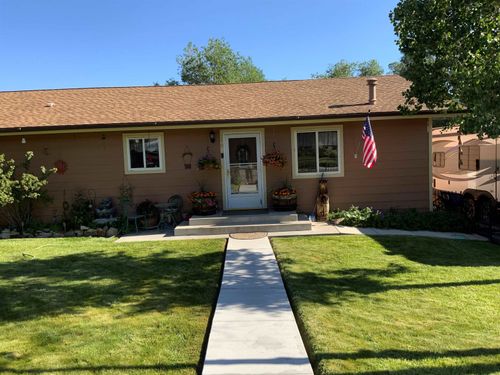 240 Park St, Gypsum, CO, 81637-5354 | Card Image