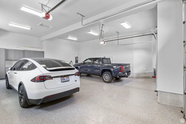 Garage with a garage door opener | Image 123