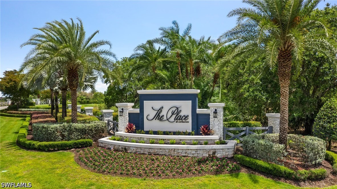 Residential in Estero 3