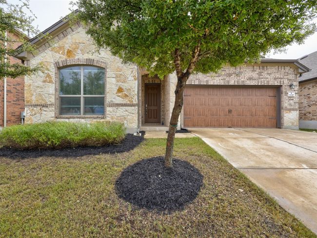 Beautiful all stone home in Leander | Image 39