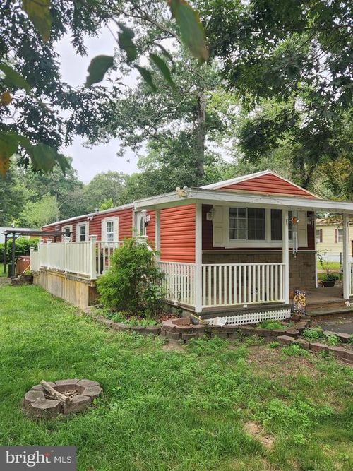 5 Briarwood Ln, PITTSGROVE, NJ, 08318-4084 | Card Image