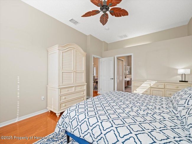 8484 Annapolis Rd, House other with 3 bedrooms, 2 bathrooms and null parking in SPRING HILL FL | Image 25