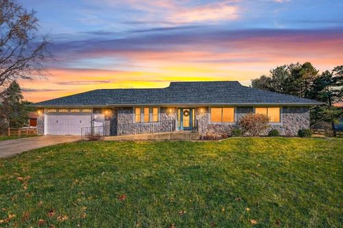 6710 Lehman Rd, Canal Winchester, OH, 43110-8649 | Card Image