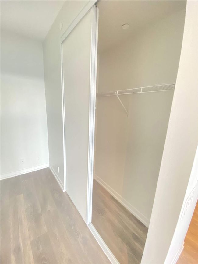05 - 5 Buttermill Ave, Condo with 2 bedrooms, 2 bathrooms and null parking in Vaughan ON | Image 13