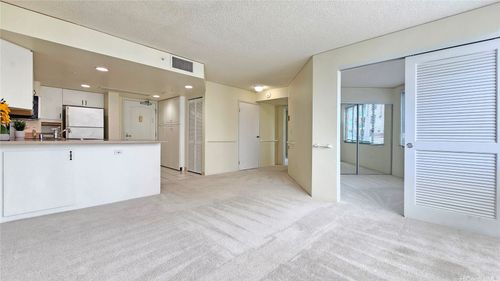 506-1314 Kalakaua Ave, Honolulu, HI, 96826-1901 | Card Image