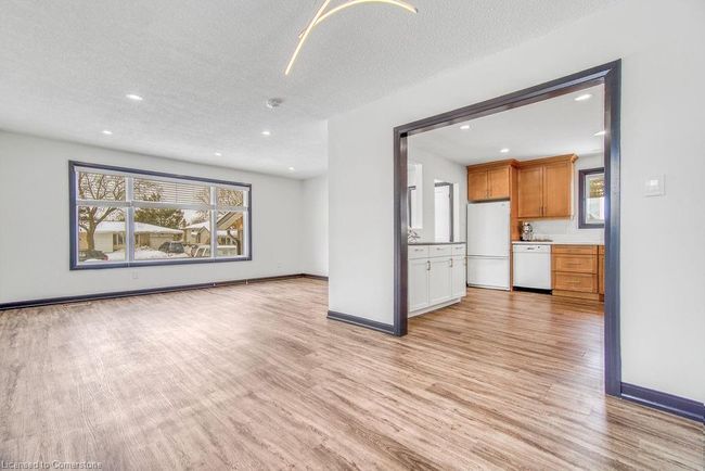 82 Shea Cres, House other with 6 bedrooms, 2 bathrooms and 8 parking in Kitchener ON | Image 9