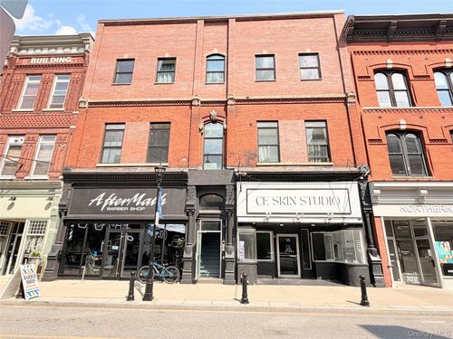59-61 North St, Middletown, NY, 10940-5358 | Card Image