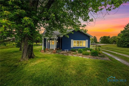 16047 W Krause Rd, Graytown, OH, 43432-9744 | Card Image