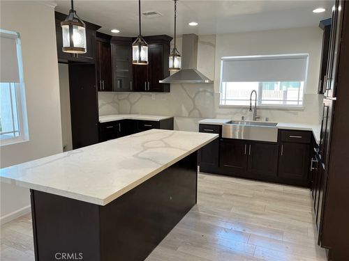 8312 Devenir Ave, Downey, CA, 90242-4438 | Card Image