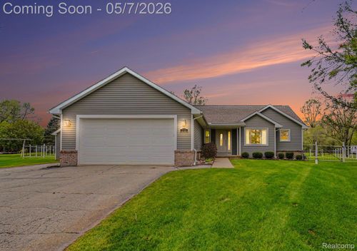 2321 Foxmore Cir, Highland, MI, 48356-3032 | Card Image
