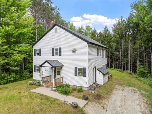 44 Tuxette Rd, Thornton, NH, 03285-6148 | Card Image