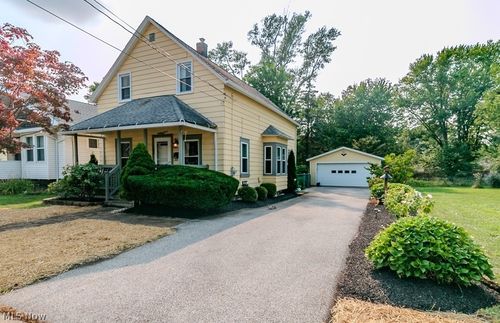 310 Marion Ave, Painesville, OH, 44077-2941 | Card Image