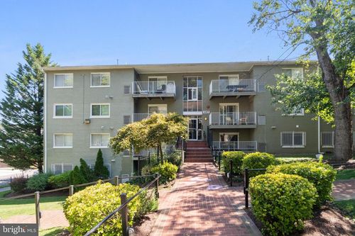 apt-104-4477 B St Se, WASHINGTON, DC, 20019-4389 | Card Image