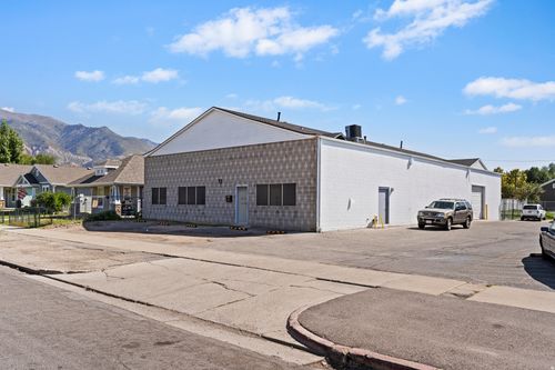 151 27th St, Ogden, UT, 84401-3413 | Card Image