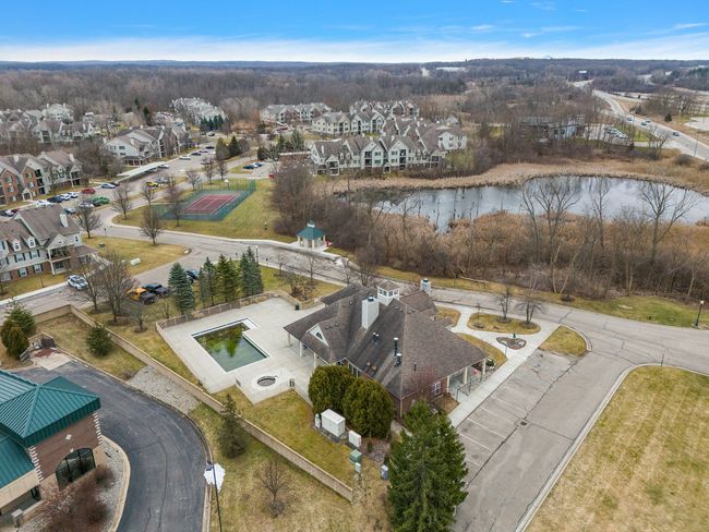 12303 Pinehurst Ln, Condo with 2 bedrooms, 2 bathrooms and null parking in Grand Blanc MI | Image 46