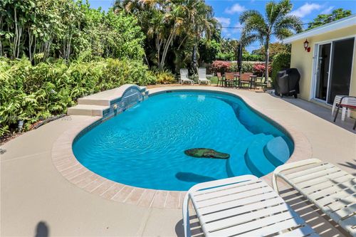 2109 Nw 2nd Ave, Wilton Manors, FL, 33311-3807 | Card Image