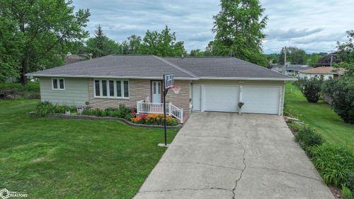 707 9th Ave, Ackley, IA, 50601-1513 | Card Image