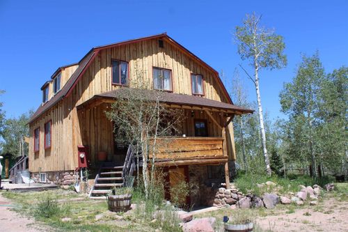 87 Moose Hollow Rd, Robertson, WY, 82944-5067 | Card Image