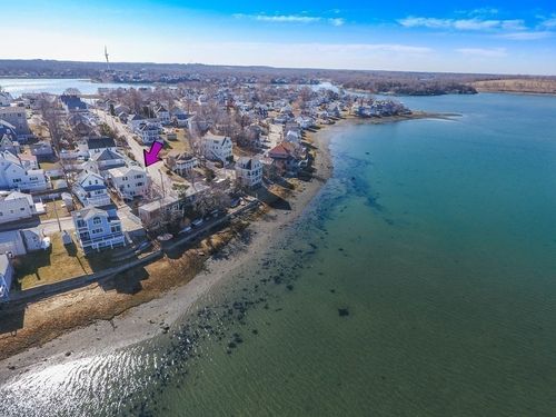 106 Bay St, Hull, MA, 02045-2945 | Card Image