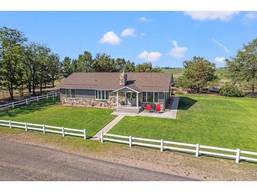 20520 County Road Q, Fort Morgan, CO, 80701-7110 | Card Image