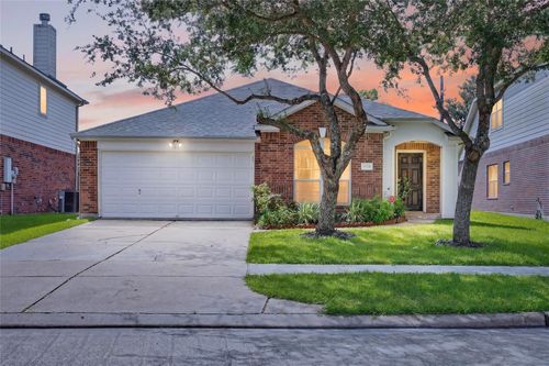 2606 Cypress Springs Dr, Pearland, TX, 77584-6726 | Card Image