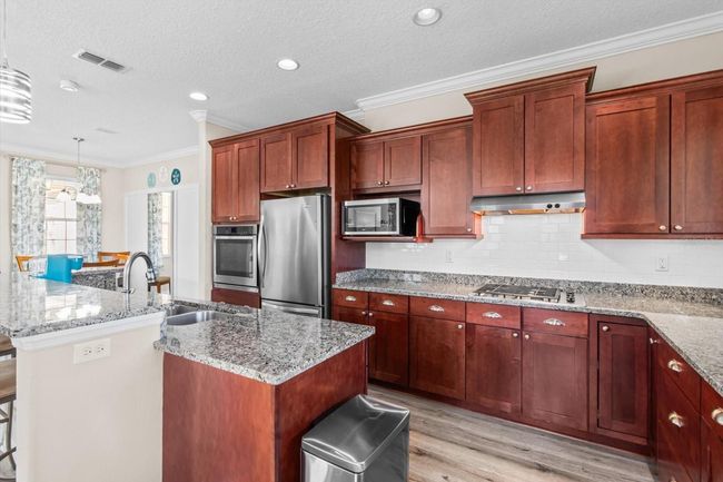 9926 Sw 95 Th Loop, House other with 2 bedrooms, 2 bathrooms and null parking in Ocala FL | Image 14