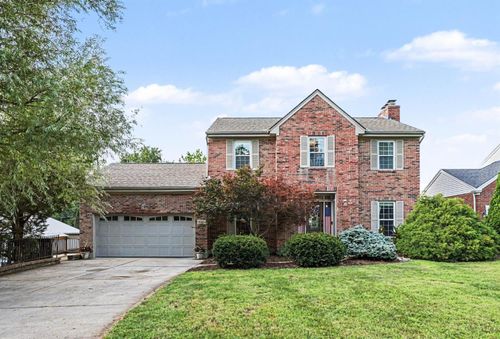 8221 Spring Leaf Lake Dr, Colerain Twp, OH, 45247-3341 | Card Image