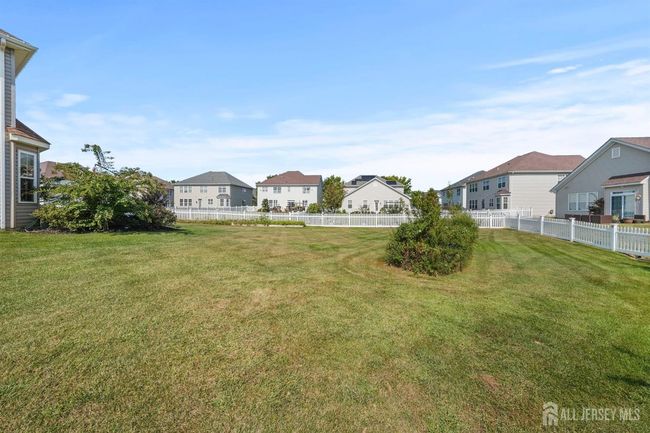 9 Caladium Ct, House other with 5 bedrooms, 3 bathrooms and null parking in Piscataway NJ | Image 52