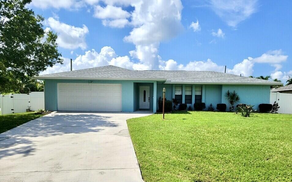 Fairchild Ave, Port Saint Lucie, FL 34984