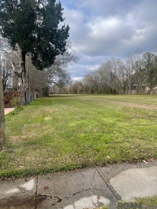 5265 Hollywood St, Baton Rouge, LA, 70805-1914 | Card Image
