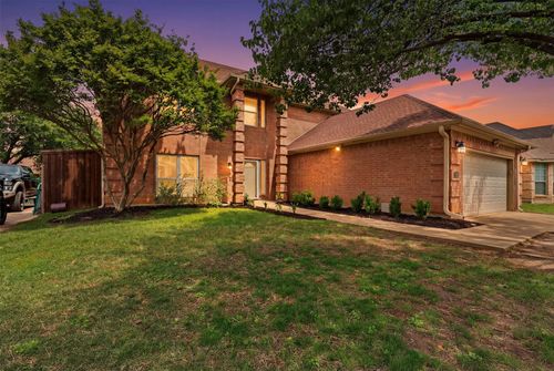 7433 Steward Ln, North Richland Hills, TX, 76182-4555 | Card Image