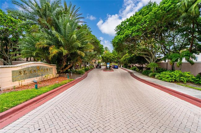 APT-206 - 12142 Saint Andrews Pl, Condo with 3 bedrooms, 2 bathrooms and null parking in Miramar FL | Image 33