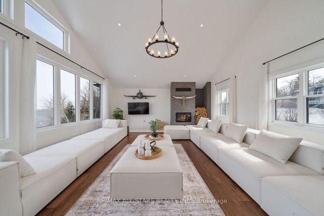 181 Cedar Grove Dr, House other with 4 bedrooms, 2 bathrooms and 9 parking in Caesarea ON | Image 19