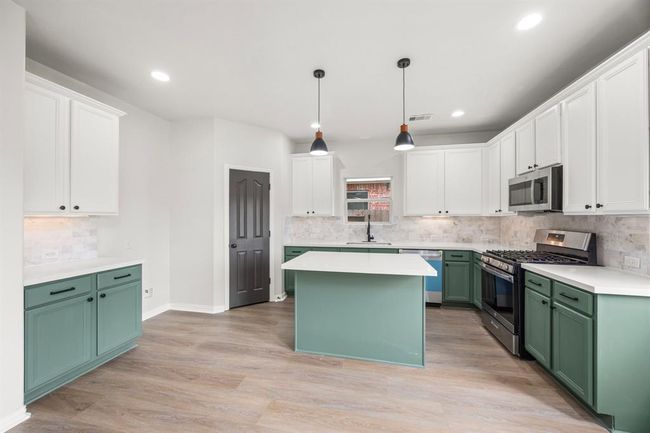 21531 Indigo Ruth Dr, House other with 4 bedrooms, 3 bathrooms and 2 parking in Spring TX | Image 13