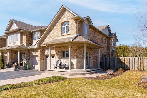 173 Tanglewood Dr, Binbrook, ON, L0R1C0 | Card Image