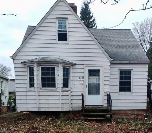 3678 W 140th St, Cleveland, OH, 44111-3336 | Card Image