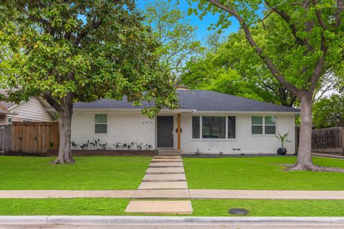 6915 Winchester St, Dallas, TX, 75231-8125 | Card Image