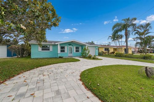 4234 Floramar Ter, NEW PORT RICHEY, FL, 34652-3158 | Card Image