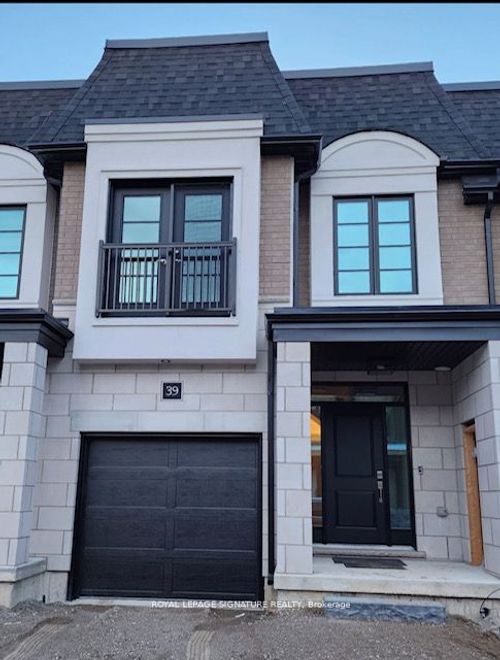 39-143 Elgin St N, Cambridge, ON, N1R0E1 | Card Image