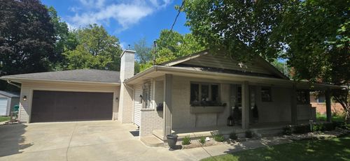816 Campbell Dr, Owosso, MI, 48867-1616 | Card Image