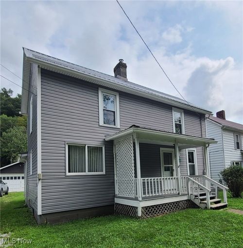 425 Blairmont Rd, Adena, OH, 43901-9633 | Card Image