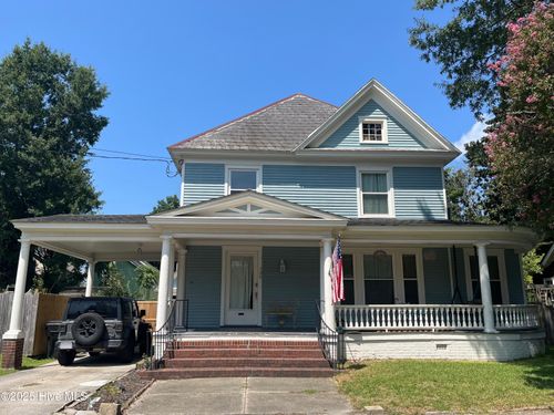 500 W Church St, Elizabeth City, NC, 27909-4724 | Card Image