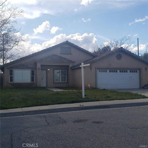 839 N Allen St, Banning, CA, 92220 | Card Image