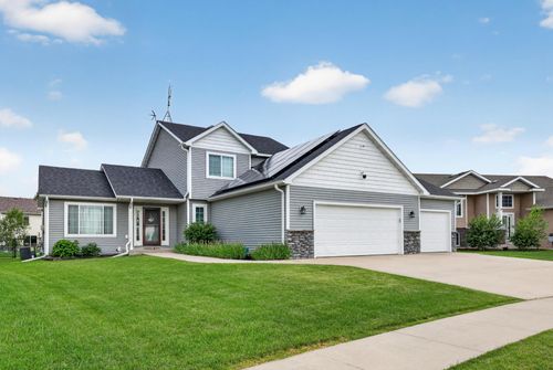 603 11th Ave Ne, Kasson, MN, 55944-2051 | Card Image