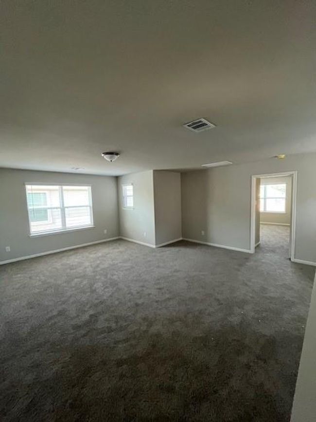 27290 Axis Deer Trl, House other with 4 bedrooms, 4 bathrooms and 2 parking in Magnolia TX | Image 13