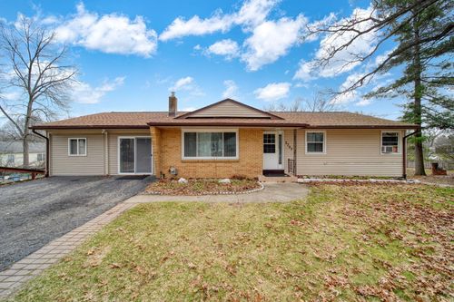 2705 Glendale Road, Jackson, MI, 49203 | Card Image