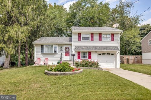 2043 S Winthrop Ave, LINDENWOLD, NJ, 08021-2548 | Card Image