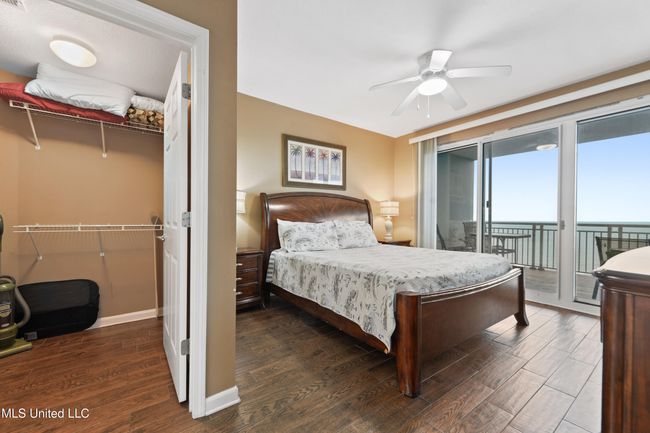 Master bedroom | Image 12