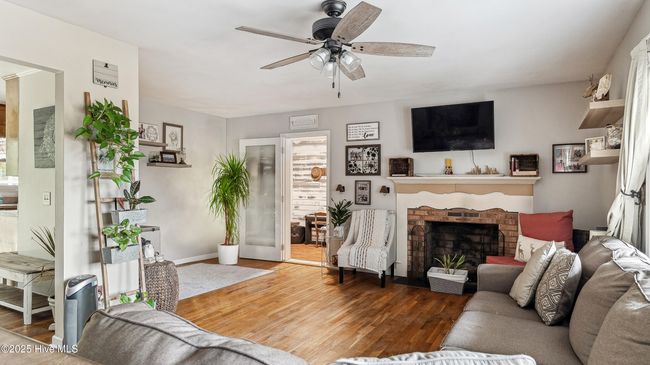 124 Pineneedle Dr, House other with 4 bedrooms, 3 bathrooms and 1 parking in West End NC | Image 4